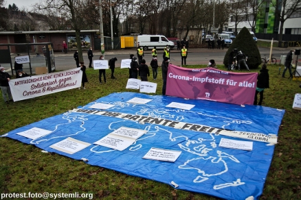 Unsere erste Aktion 2021: Gebt die Patente Frei! Protest vor der BionTech-Zentrale in Mainz am 23.01.2021