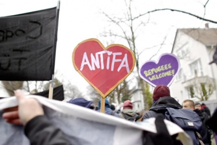 ♥ Antifa bei den Protesten gegen den AfD Bundesparteitag in Hannover
