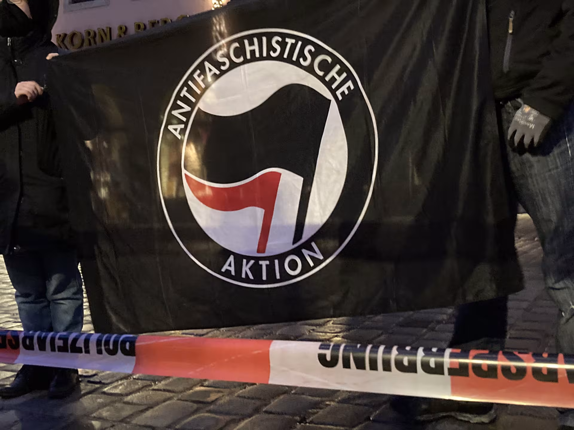Antifa Transpi