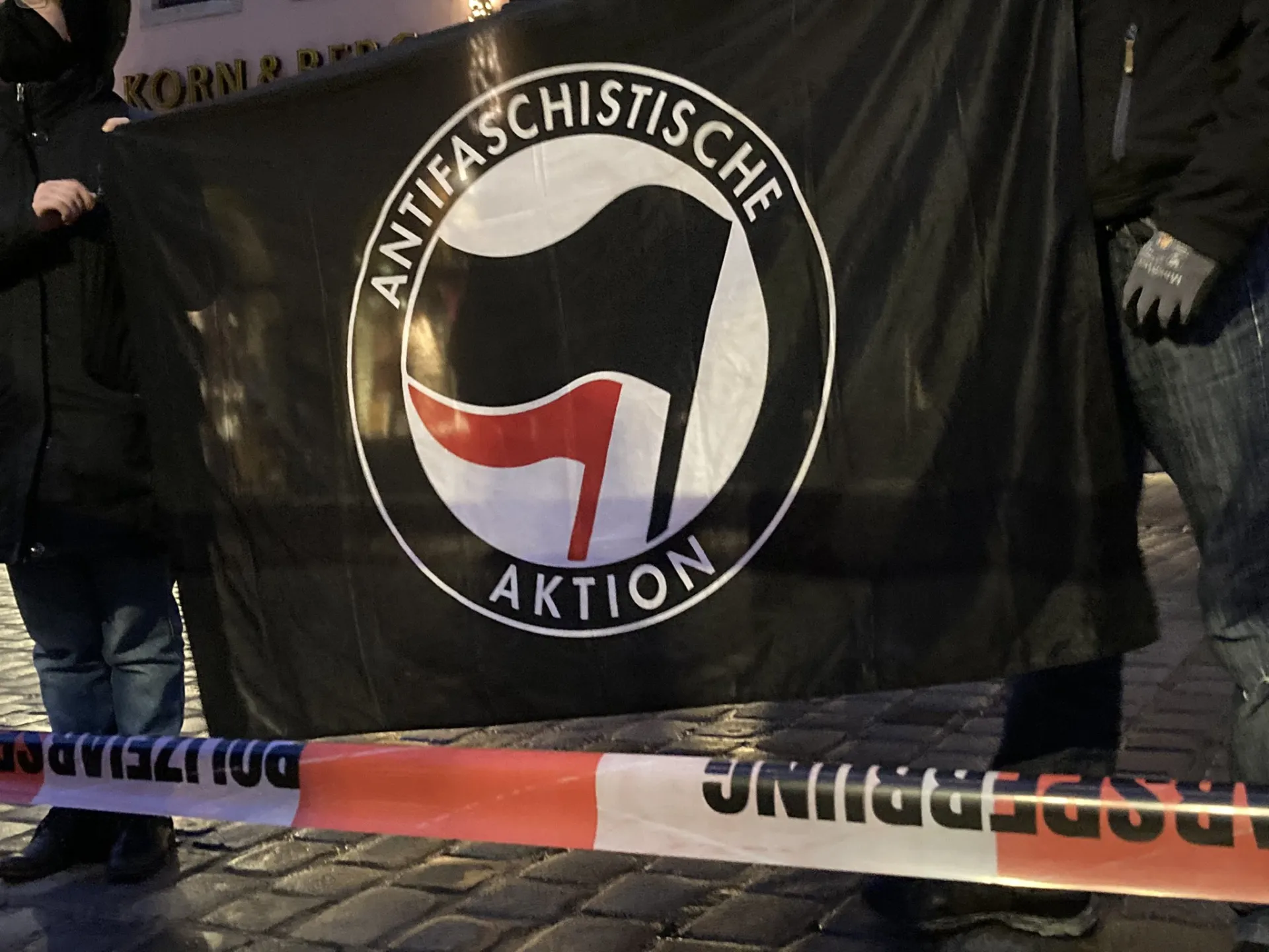 Antifa Transpi
