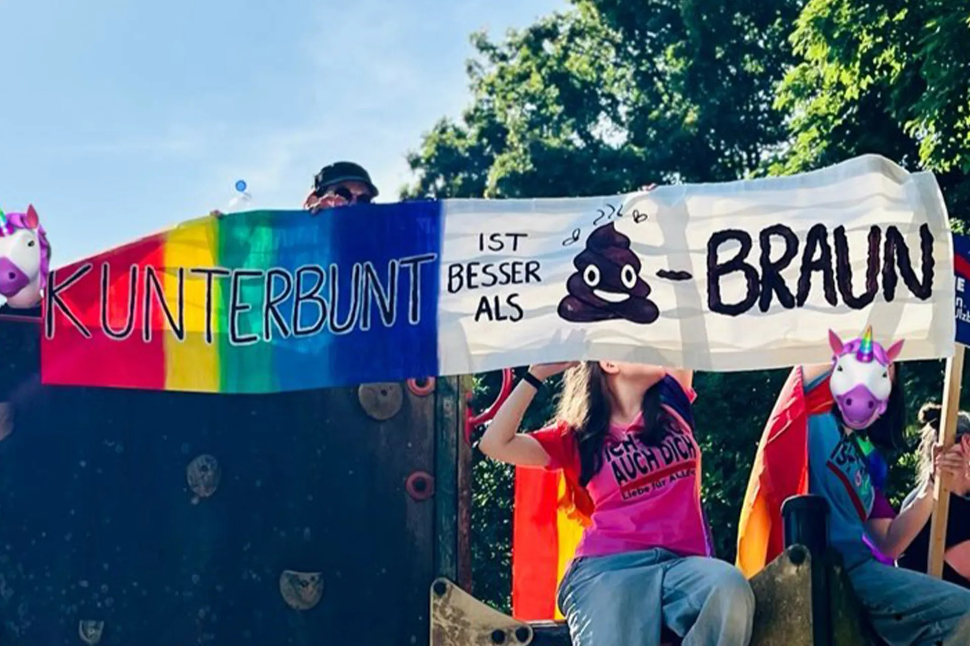 Bunt statt braun