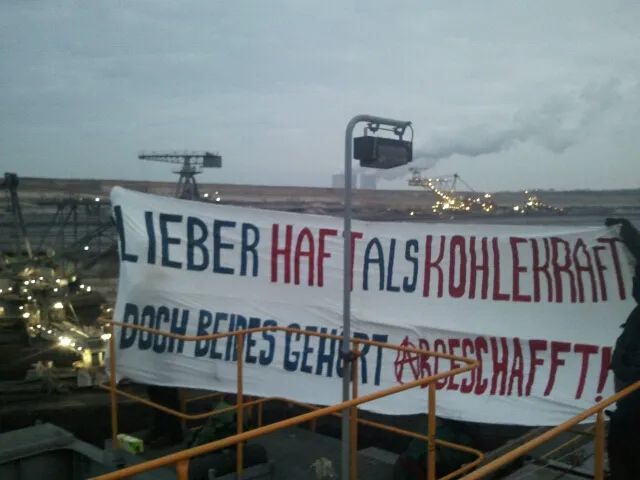 Banner zu Baggerbesetzung Ende Gelände