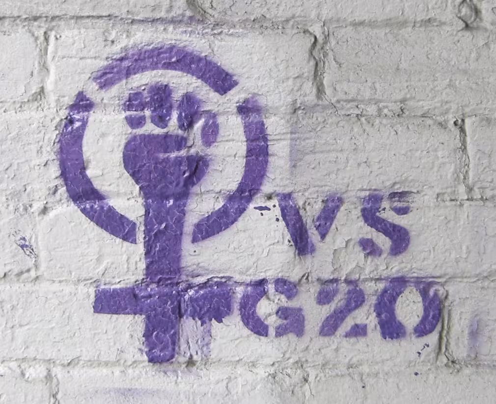 Grafitti "feminism vs. G20"