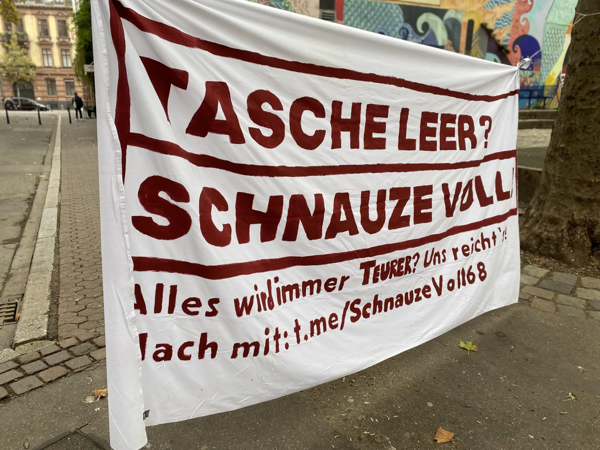 Tasche leer, Schnauze voll