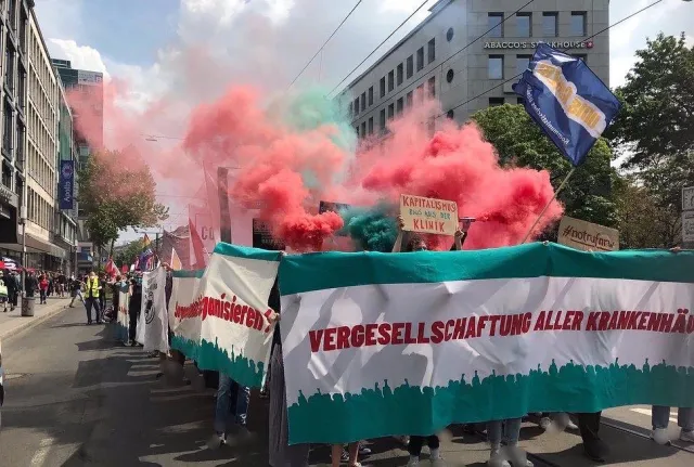 Vergesellschaftung aller Krankenhäuser
