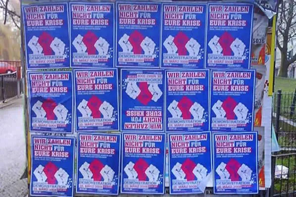 Plakate: Wir zahlen nicht für eure Krise!