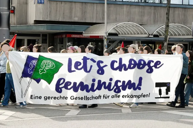 Let's choose feminism!