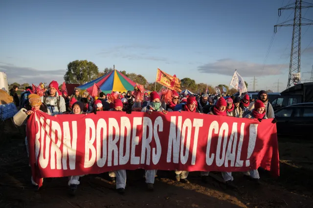 Burn borders