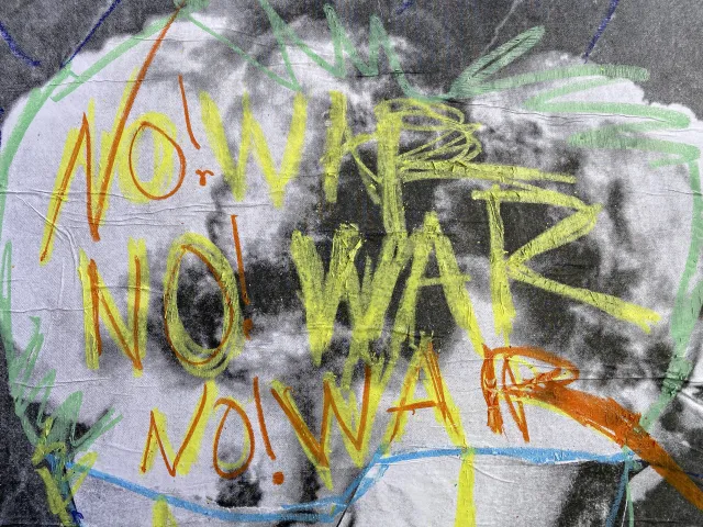 No War Graffiti 