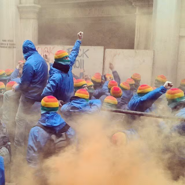Rainbow Bloc von Commune of Europe