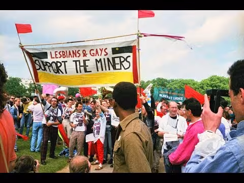 LGSM-Transparent beim Minenarbeiter*innenstreik