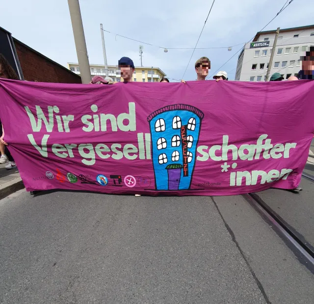 Transparent: Wir sind Vergesellschafter*innen